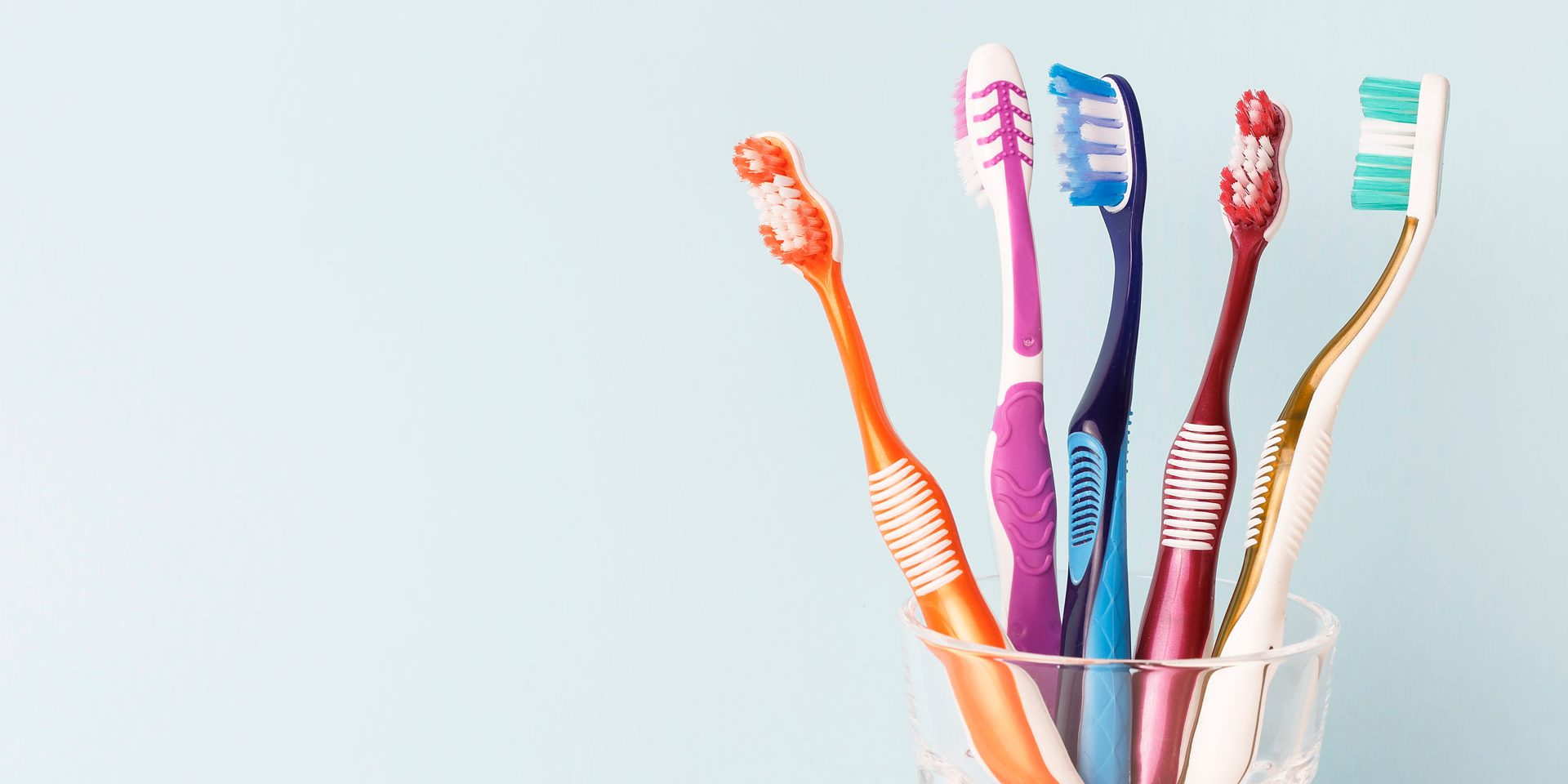 who-invented-the-toothbrush-hutt-dental-hub